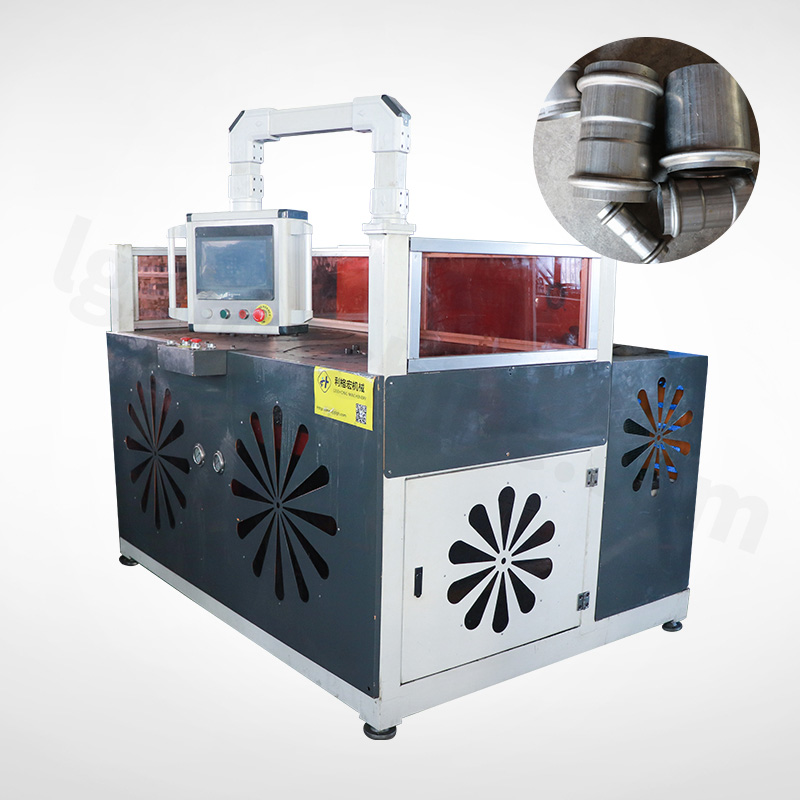 Hump ​​forming machine